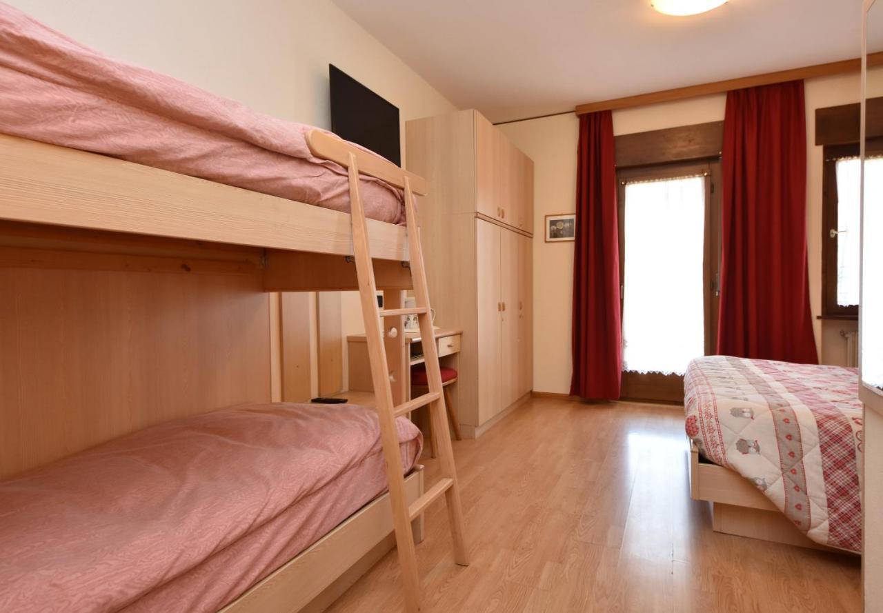 Albergo Venezia Пасо Роле Екстериор снимка